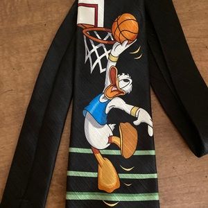 Vintage Disney Tie
